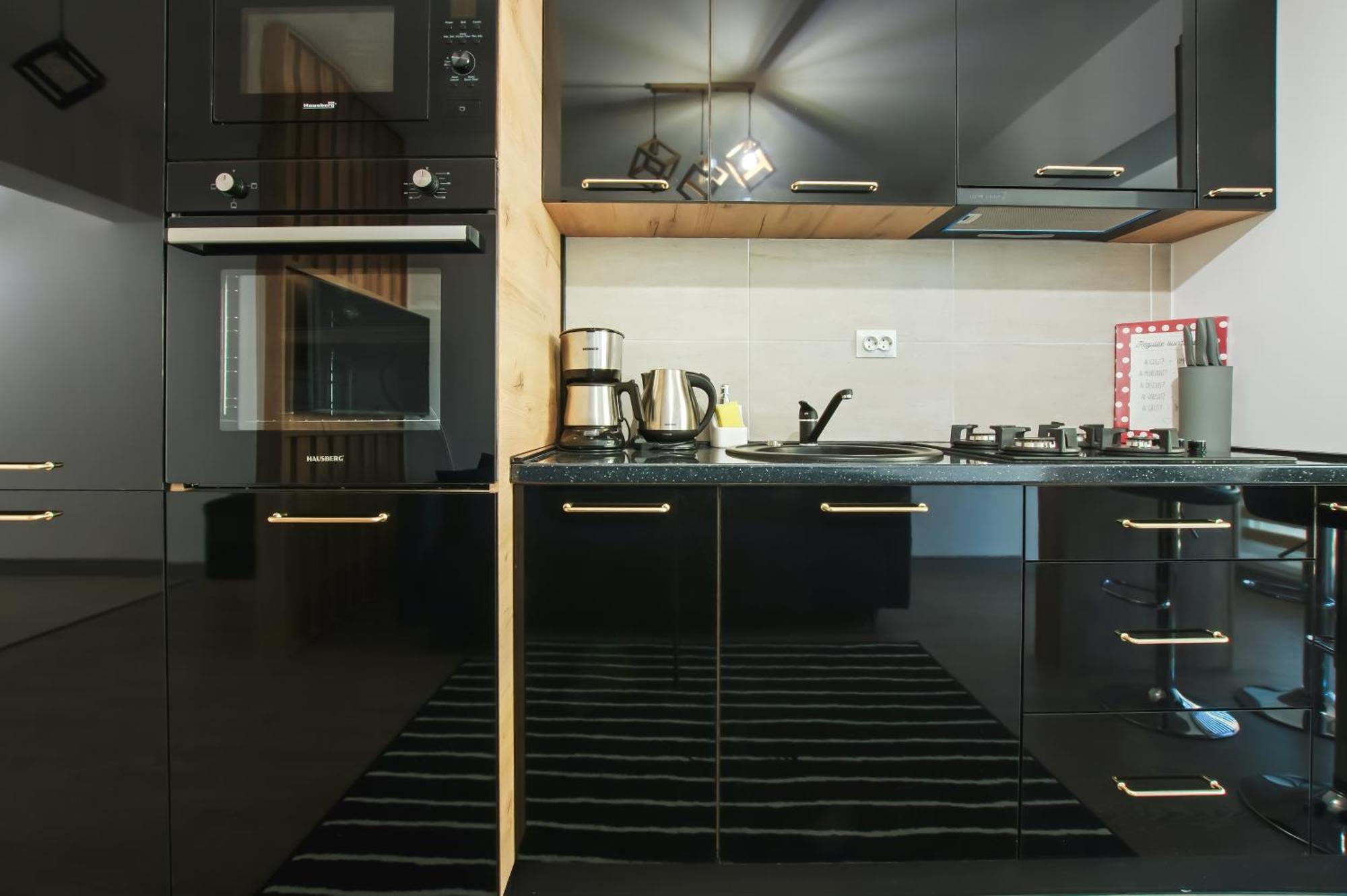 Modernissimo - Urban Perfection Apartman Jászvásár Kültér fotó